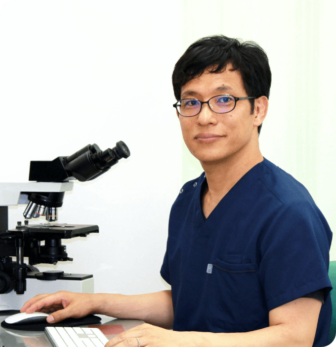 速水皮膚科院長・医学博士・皮膚科専門医 速水 淳史